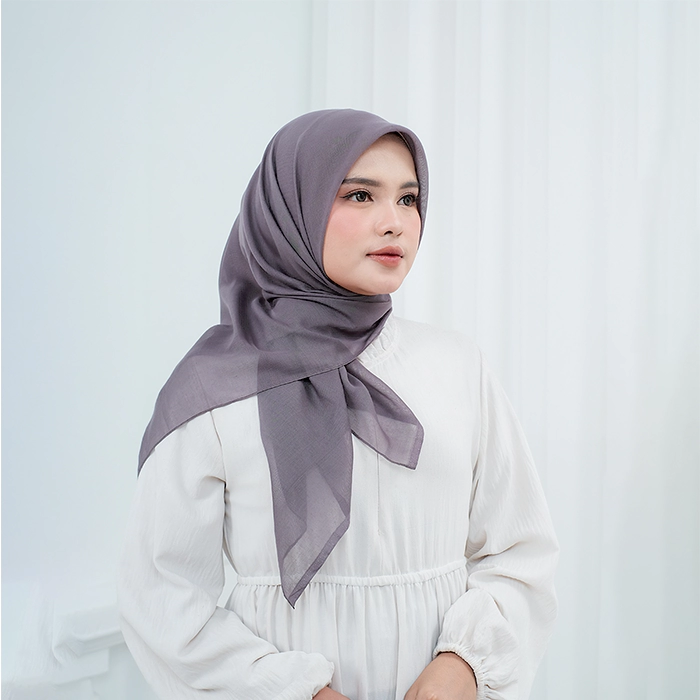Hijab Paris Jadul Premium PARASNYA — katun paris premium 110x110cm